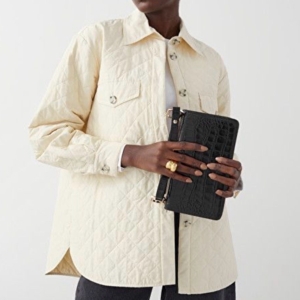& Oth­er Sto­ries Diamond Quilted Shacket